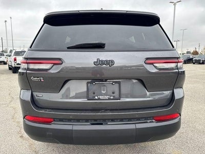 2022 Jeep Grand Cherokee L Altitude 4x2