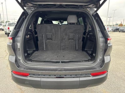 2022 Jeep Grand Cherokee L Altitude 4x2