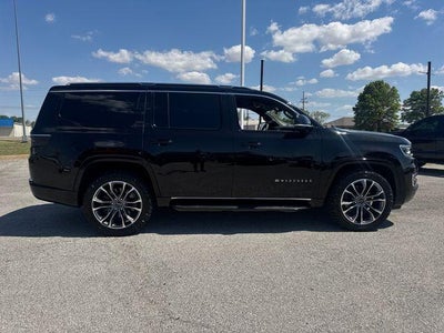 2023 Jeep Wagoneer Series II 4x4