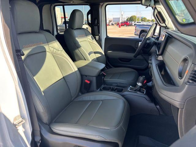 2025 Jeep Gladiator Mojave 4x4