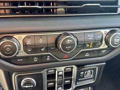 2025 Jeep Gladiator Mojave 4x4