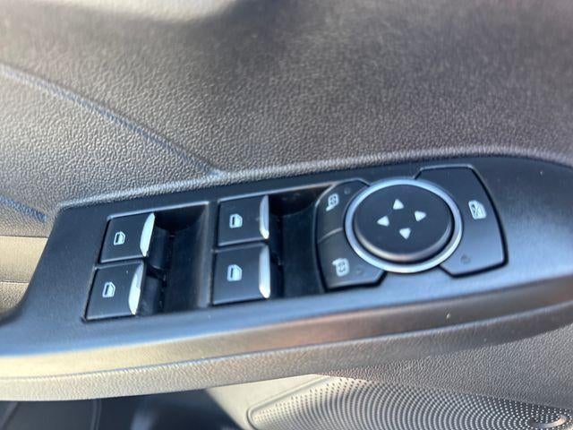 2021 Ford Escape SE FWD