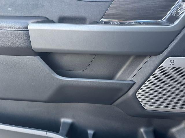 2025 Ford F-150 LARIAT 4WD SuperCrew 5.5' Box