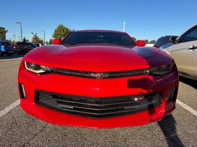 2017 Chevrolet Camaro 2dr Coupe 2LT