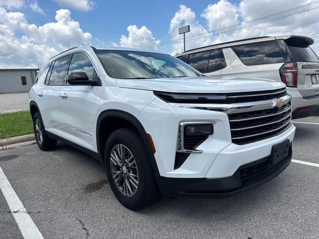 2025 Chevrolet Traverse LT w/1LT