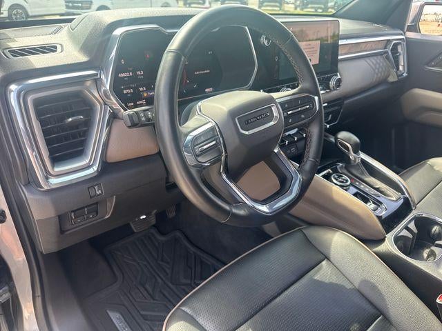 2023 GMC Canyon Crew Cab Short Box 4-Wheel Drive Denali
