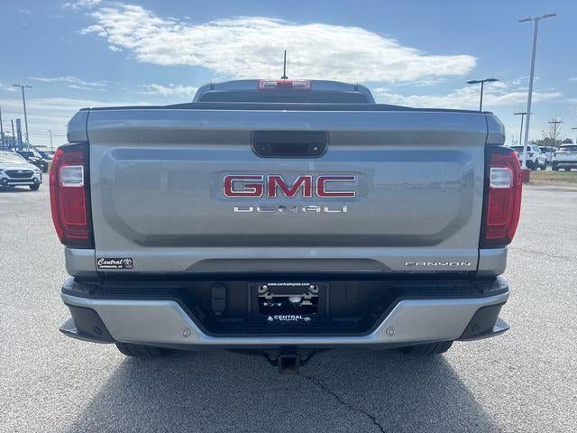 2023 GMC Canyon Crew Cab Short Box 4-Wheel Drive Denali
