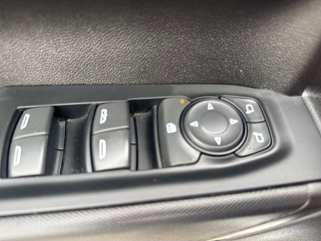 2023 GMC Sierra 1500 Crew Cab Short Box 4-Wheel Drive Pro