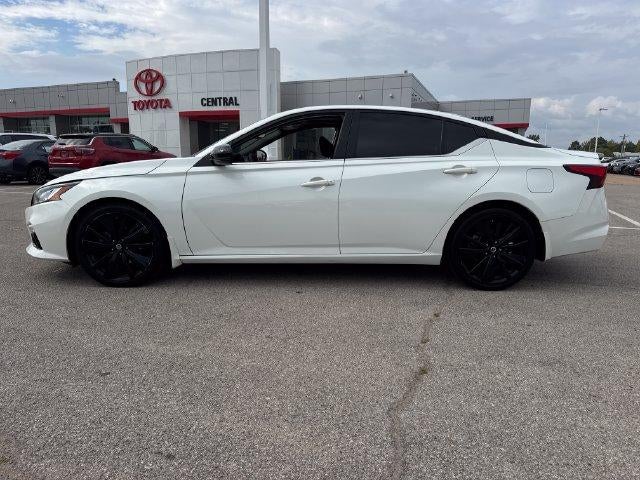 2022 Nissan Altima 2.5 SR Sedan