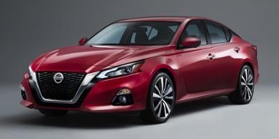 2022 Nissan Altima 2.5 SR Sedan