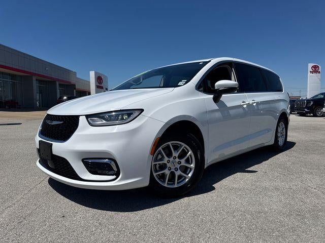 2023 Chrysler Pacifica Touring L FWD