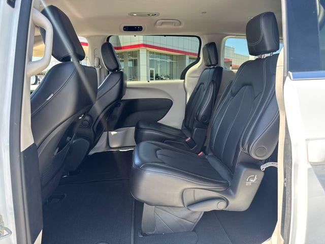 2023 Chrysler Pacifica Touring L FWD