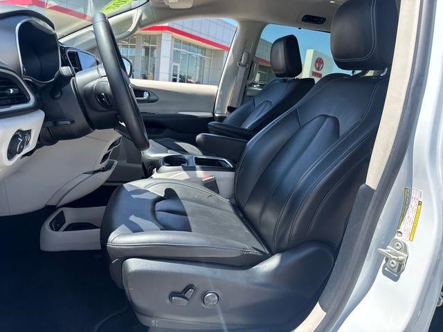 2023 Chrysler Pacifica Touring L FWD