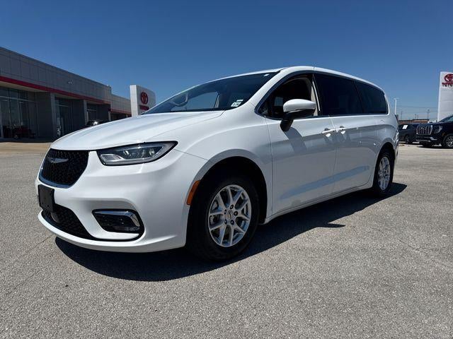 2023 Chrysler Pacifica Touring L FWD