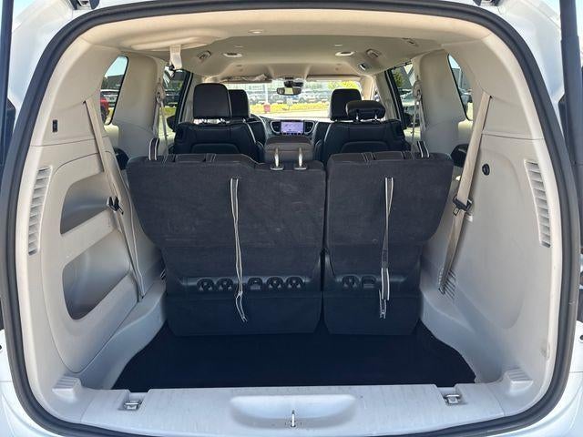 2023 Chrysler Pacifica Touring L FWD