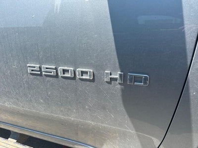2024 Chevrolet Silverado 2500 HD Crew Cab Standard Box 4-Wheel Drive Custom