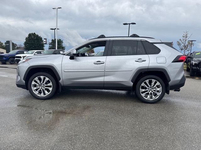 2025 Toyota RAV4 XLE Premium FWD (Natl)