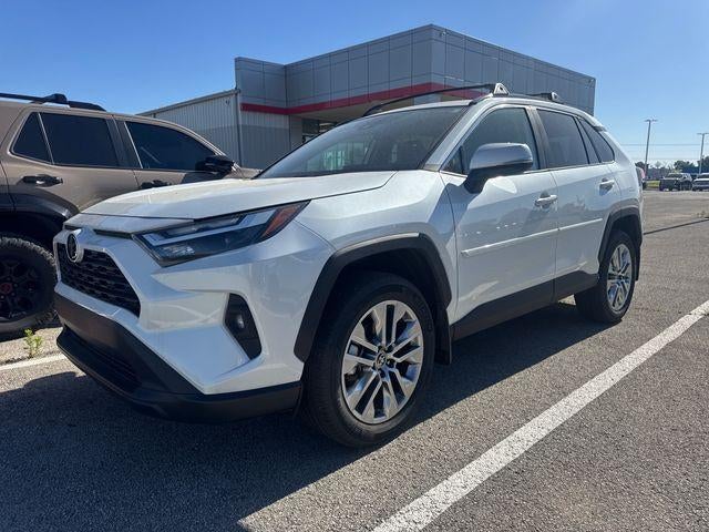 2025 Toyota RAV4 XLE Premium FWD (Natl)