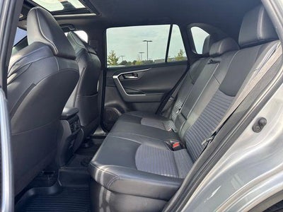 2022 Toyota RAV4 Hybrid XSE AWD (Natl)