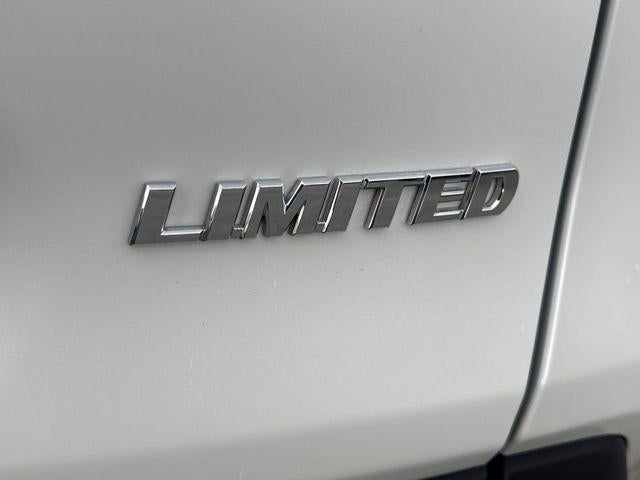 2024 Toyota RAV4 Limited AWD (GS)