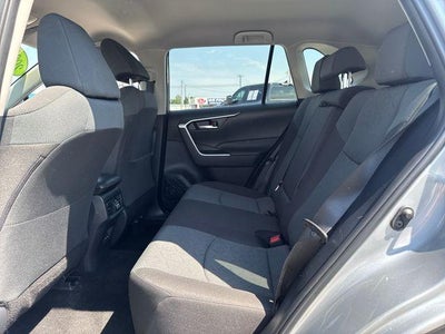 2025 Toyota RAV4 XLE AWD (Natl)