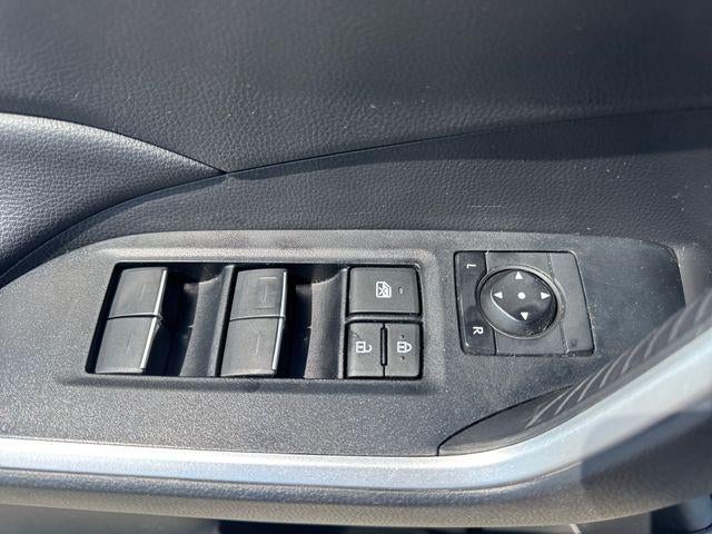 2025 Toyota RAV4 XLE AWD (Natl)