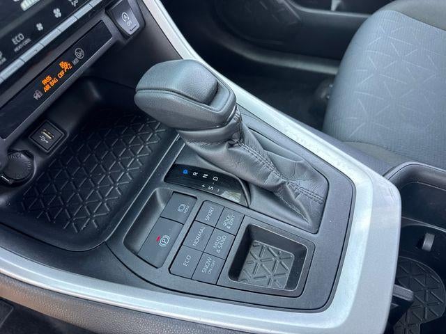 2025 Toyota RAV4 XLE AWD (Natl)
