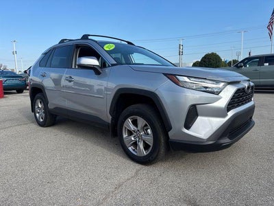 2025 Toyota RAV4 XLE FWD (GS)