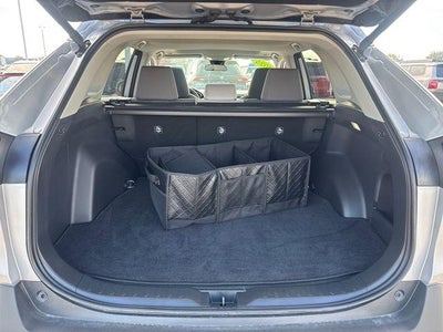 2025 Toyota RAV4 XLE FWD (GS)