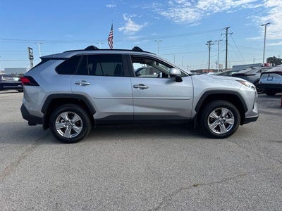 2025 Toyota RAV4 XLE FWD (GS)