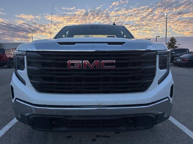 2025 GMC Sierra 1500 Regular Cab Standard Box 4-Wheel Drive Pro