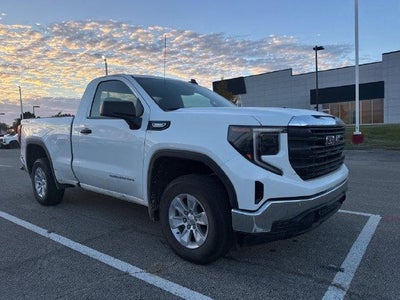 2025 GMC Sierra 1500 Regular Cab Standard Box 4-Wheel Drive Pro