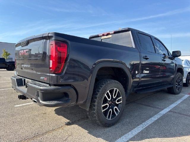 2022 GMC Sierra 1500 Crew Cab Short Box 4-Wheel Drive AT4