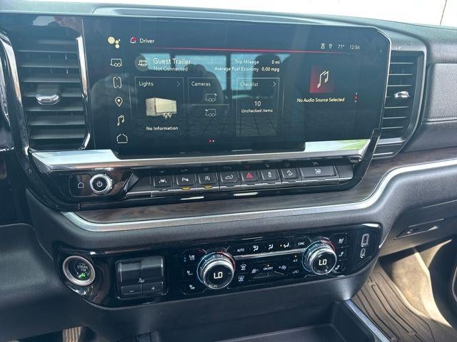 2022 GMC Sierra 1500 Crew Cab Short Box 4-Wheel Drive SLT