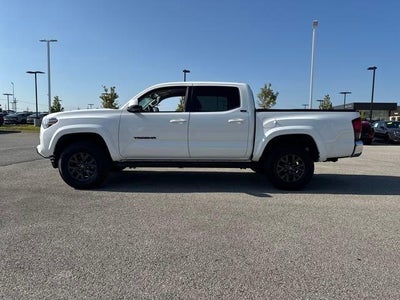 2022 Toyota Tacoma 2WD 2WD SR5 Double Cab 5' Bed V6 AT (GS)