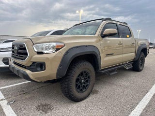 2019 Toyota Tacoma 4WD 4WD SR5 Double Cab 5' Bed V6 AT (GS)