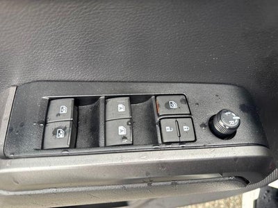 2023 Toyota Tacoma 4WD 4WD SR5 Double Cab 6' Bed V6 AT (Natl)