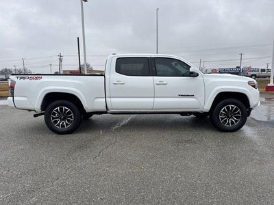 2023 Toyota Tacoma 4WD 4WD SR5 Double Cab 6' Bed V6 AT (Natl)