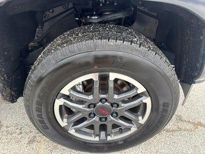 2026 Toyota Tacoma 2WD 2WD TRD Sport Double Cab 5' Bed AT (Natl)