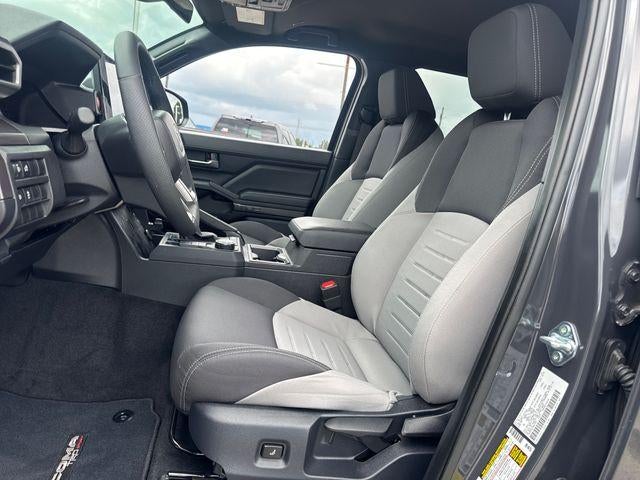 2026 Toyota Tacoma 2WD 2WD TRD Sport Double Cab 5' Bed AT (Natl)