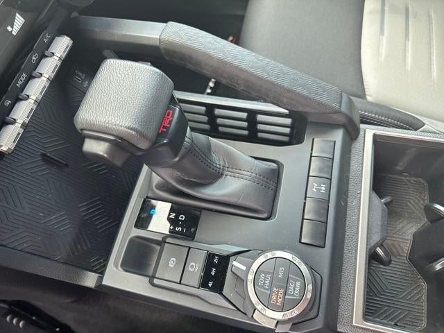 2025 Toyota Tacoma 4WD 4WD SR Double Cab 5' Bed MT (Natl)