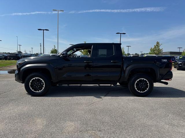 2025 Toyota Tacoma 4WD 4WD TRD Off Road Double Cab 5' Bed AT (Natl)