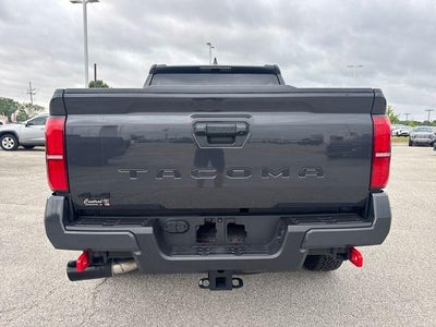 2024 Toyota Tacoma 4WD 4WD TRD Off Road Double Cab 5' Bed AT (Natl)