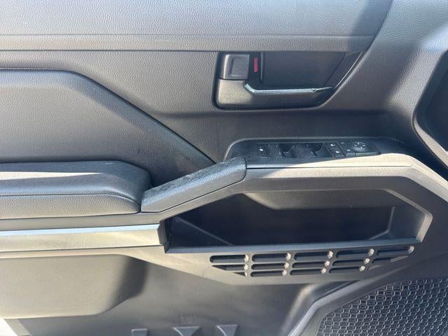 2024 Toyota Tacoma 4WD 4WD SR5 Double Cab 5' Bed AT (GS)