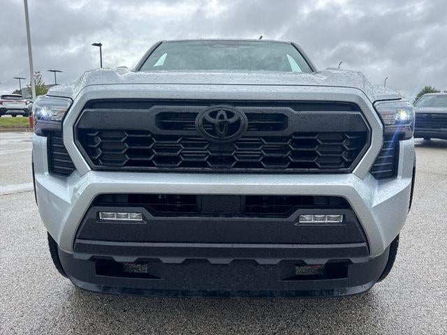 2026 Toyota Tacoma 4WD 4WD TRD Off Road Hybrid Double Cab 5' Bed AT (Natl)