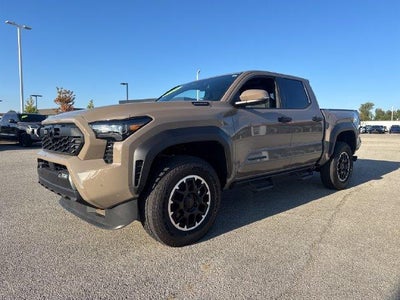 2026 Toyota Tacoma 4WD 4WD TRD Off Road Hybrid Double Cab 5' Bed AT (Natl)