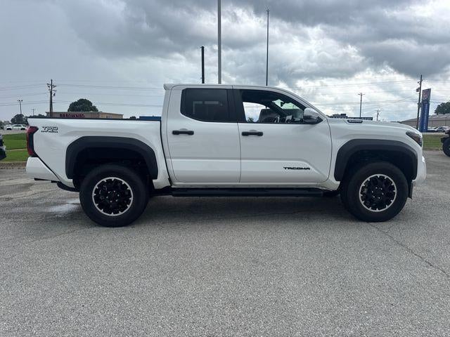 2025 Toyota Tacoma 4WD 4WD TRD Off Road Hybrid Double Cab 5' Bed AT (Natl)