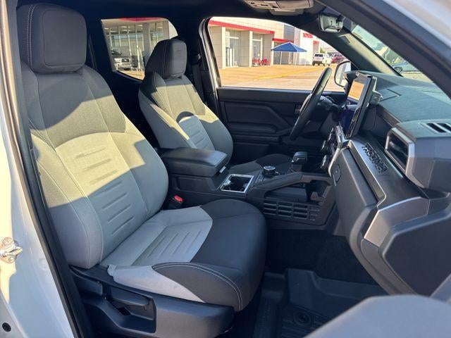2025 Toyota Tacoma 4WD 4WD TRD Off Road Hybrid Double Cab 5' Bed AT (Natl)