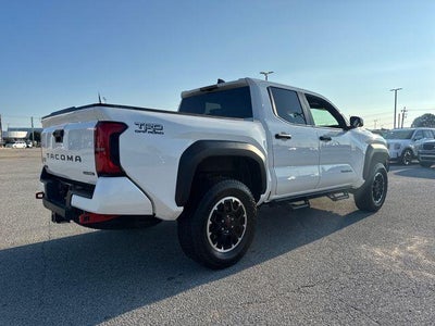 2025 Toyota Tacoma 4WD 4WD TRD Off Road Hybrid Double Cab 5' Bed AT (Natl)