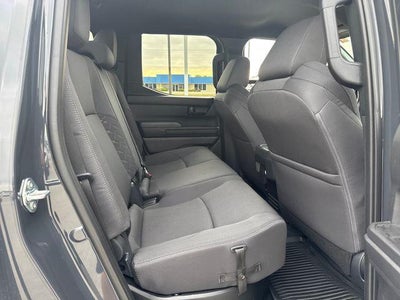 2026 Toyota Tacoma 4WD 4WD SR Double Cab 5' Bed AT (GS)
